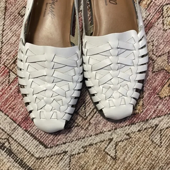 Genuine leather Vintage ROMANO - made in Brazil - Huaraches white sandals Sz 7 - Picture 4 of 12